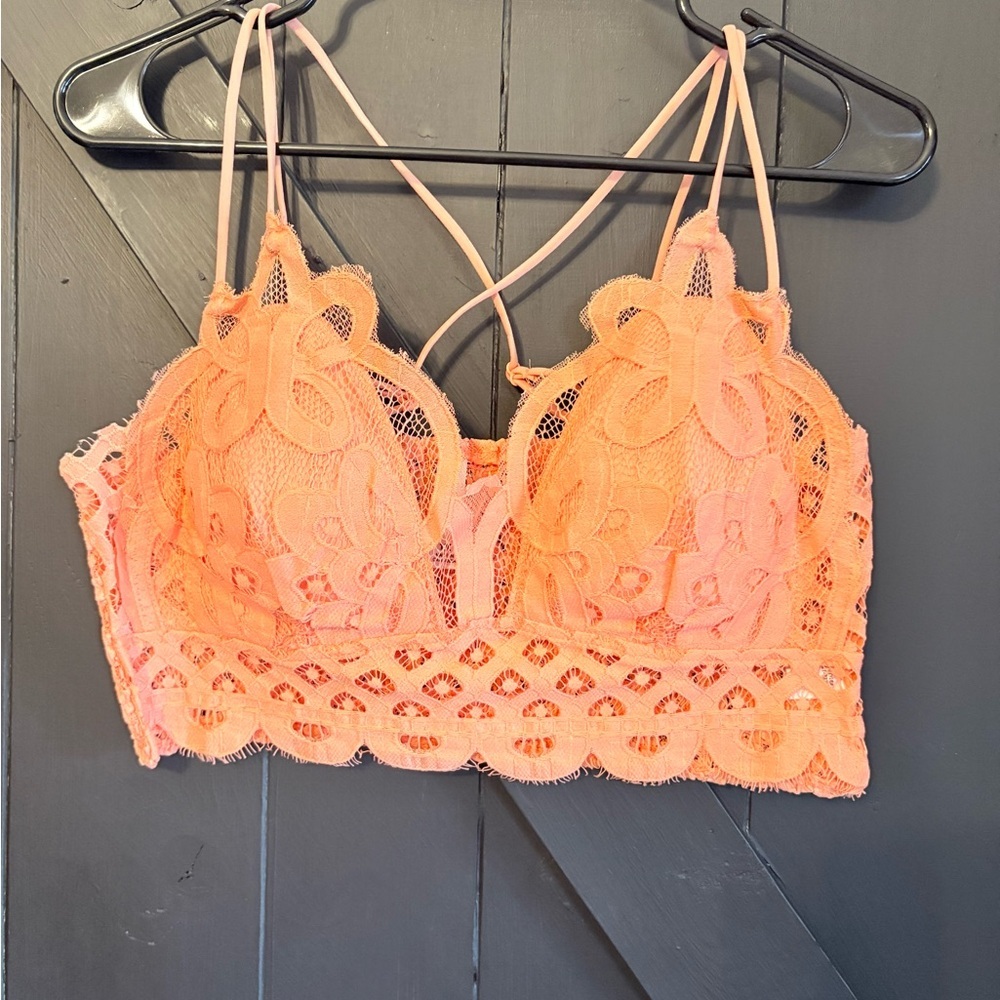 Zenana Outfitters Peach Lace Bralette with Crisscross Straps